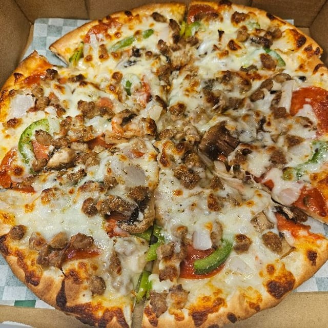 Furio's Supreme Pizza (Medium).