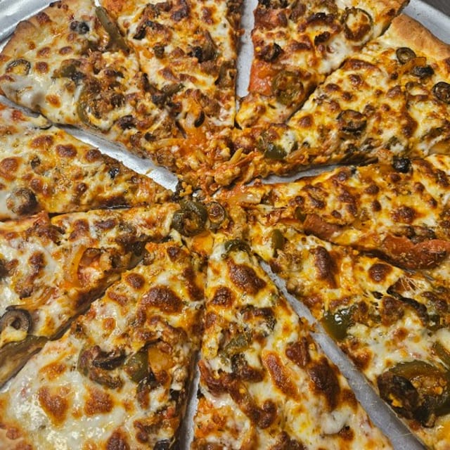 Sicilian Hot & Spicy Pizza (Large).